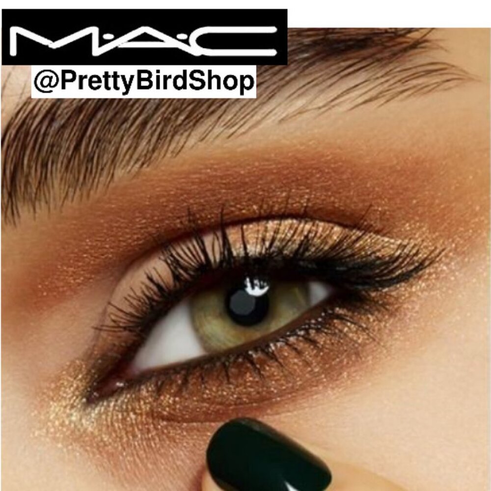Last one! MAC OBJET D'ART eyeshadow NIB Dazzleshadow Objet D Art